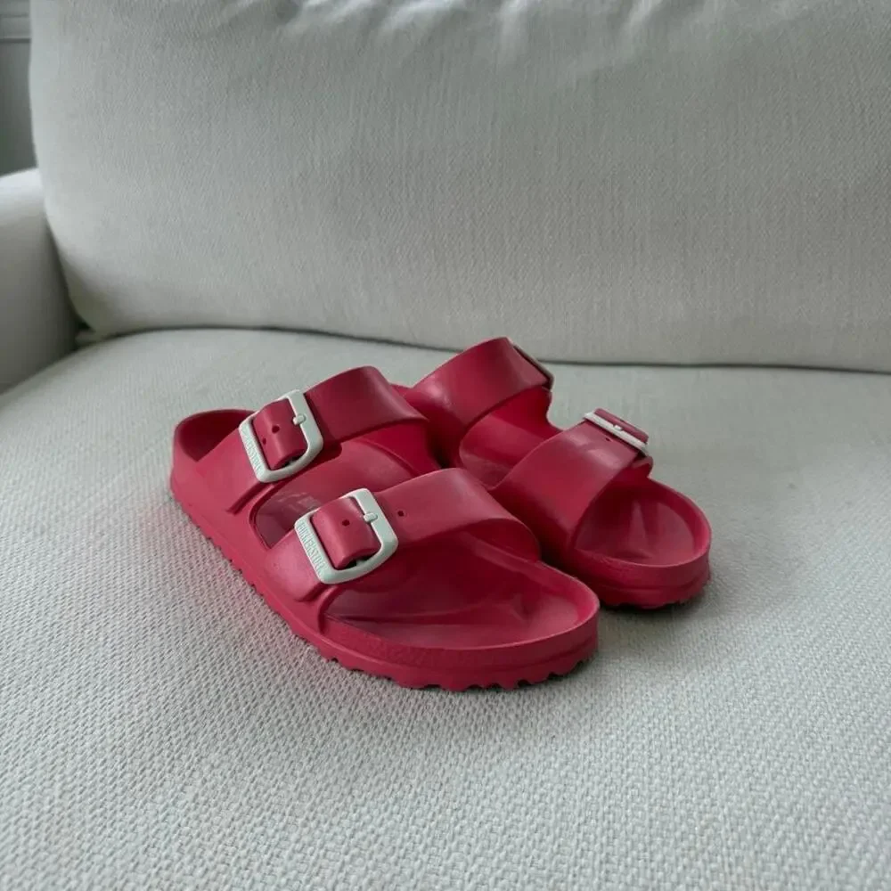 Birkenstock arizona pink sandals hardly